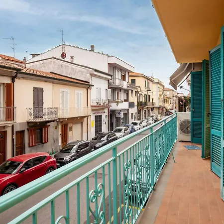 Διαμέρισμα La Dimora Di Βιαρέτζιο